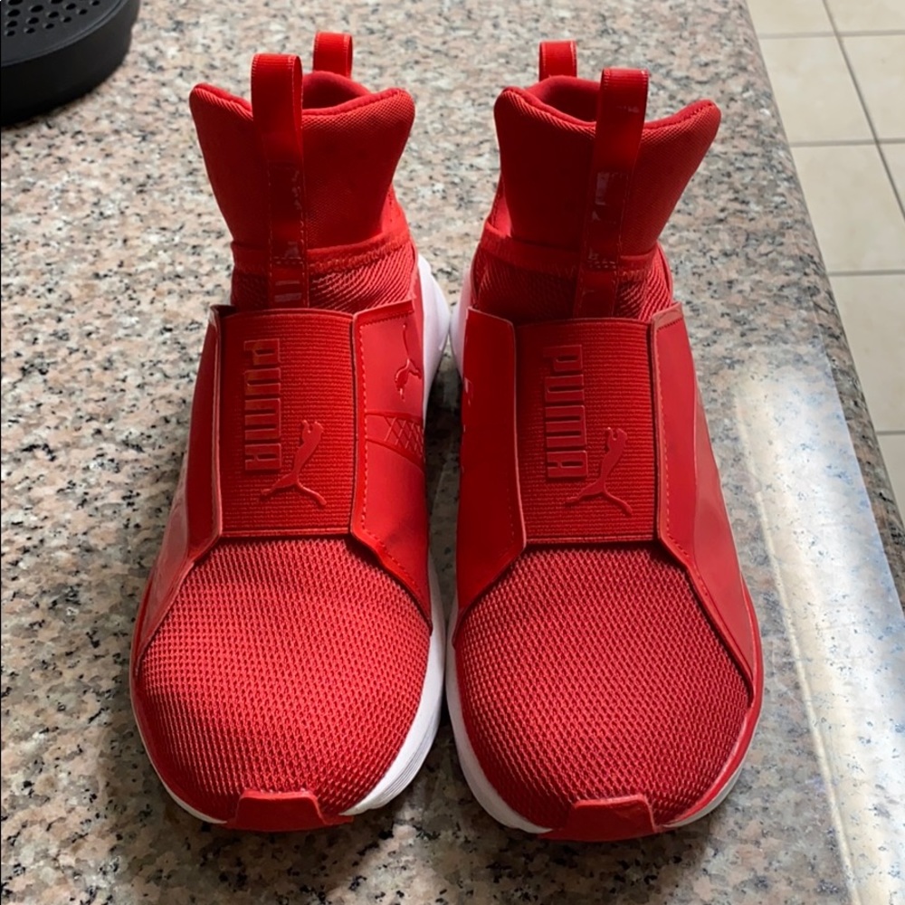 Red Puma Shoes - Kylie